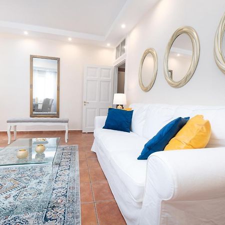 Old Town Gem - Elegant Guilford Apartment Corfu  Extérieur photo