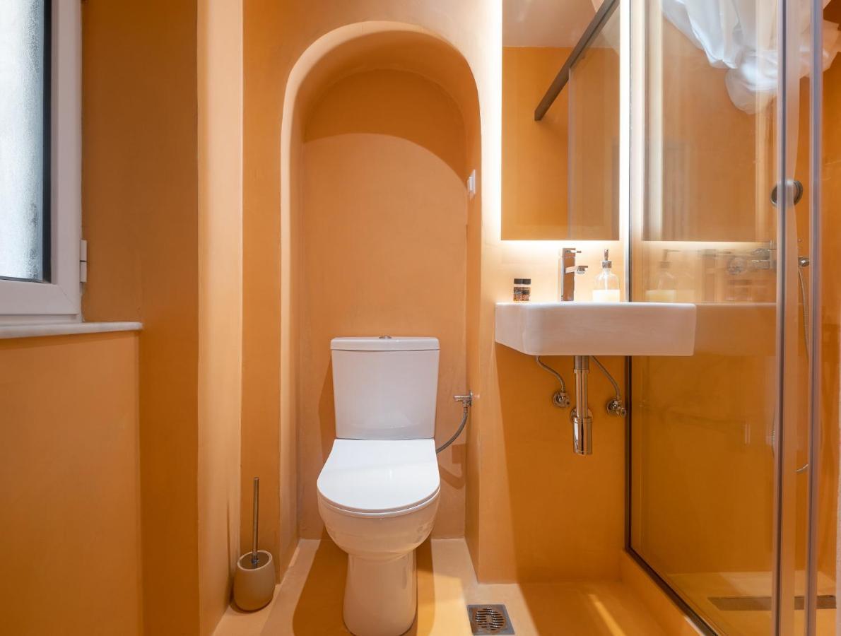 Old Town Gem - Elegant Guilford Apartment Corfu  Extérieur photo
