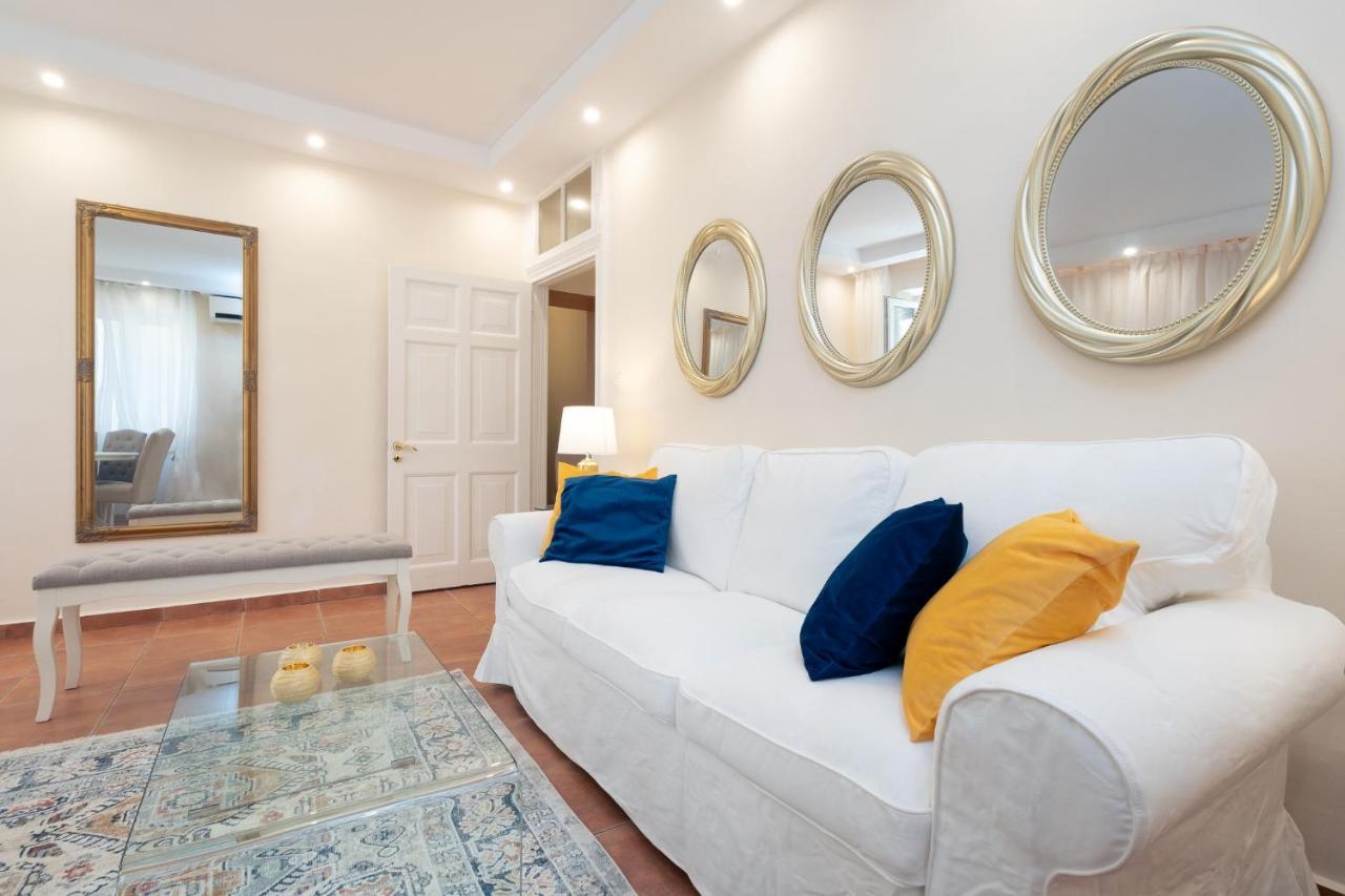 Old Town Gem - Elegant Guilford Apartment Corfu  Extérieur photo
